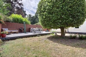 Private Garden- click for photo gallery